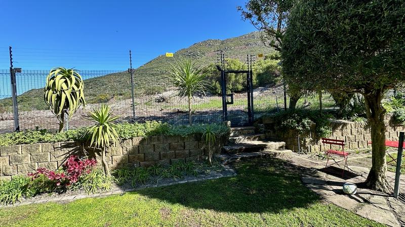 3 Bedroom Property for Sale in Kronenzicht Western Cape